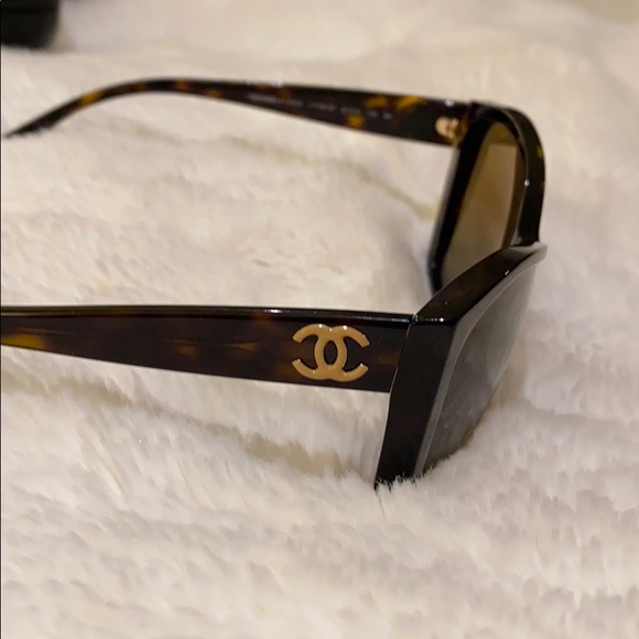 CHANEL Accessories - CHANEL sunglasses with box. Great condition